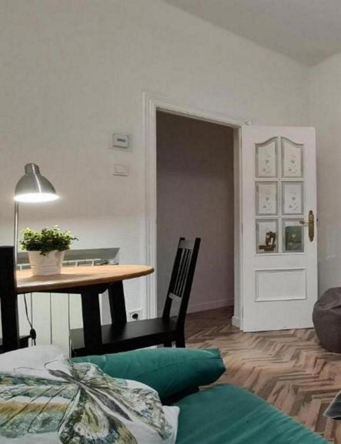 Apartamento Nana - Wifi Y Netflix Leilighet Valladolid Eksteriør bilde